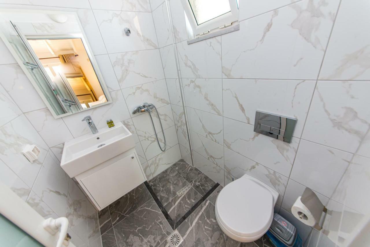 Hotel Mariksel Ksamil Kültér fotó