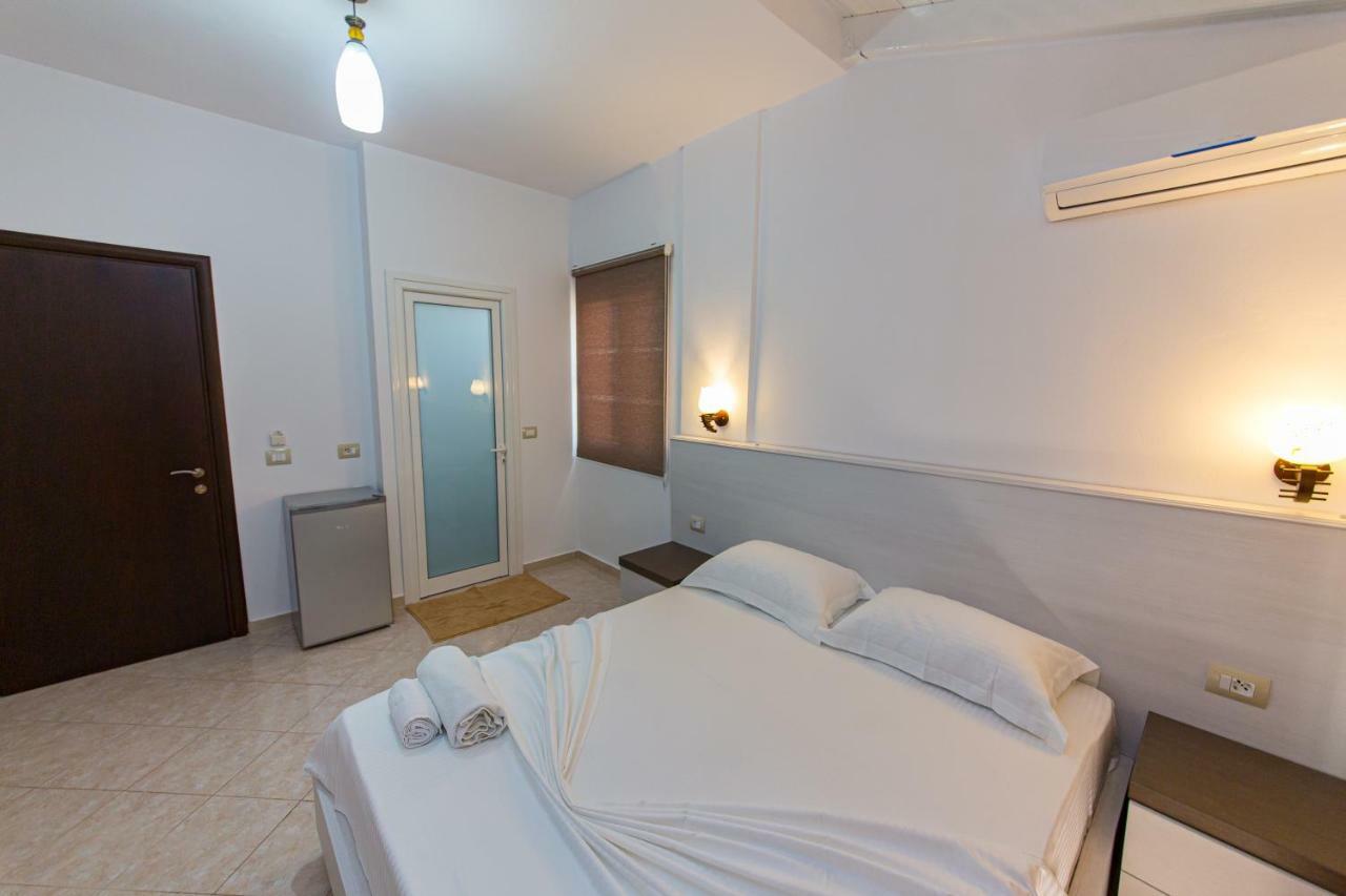 Hotel Mariksel Ksamil Kültér fotó